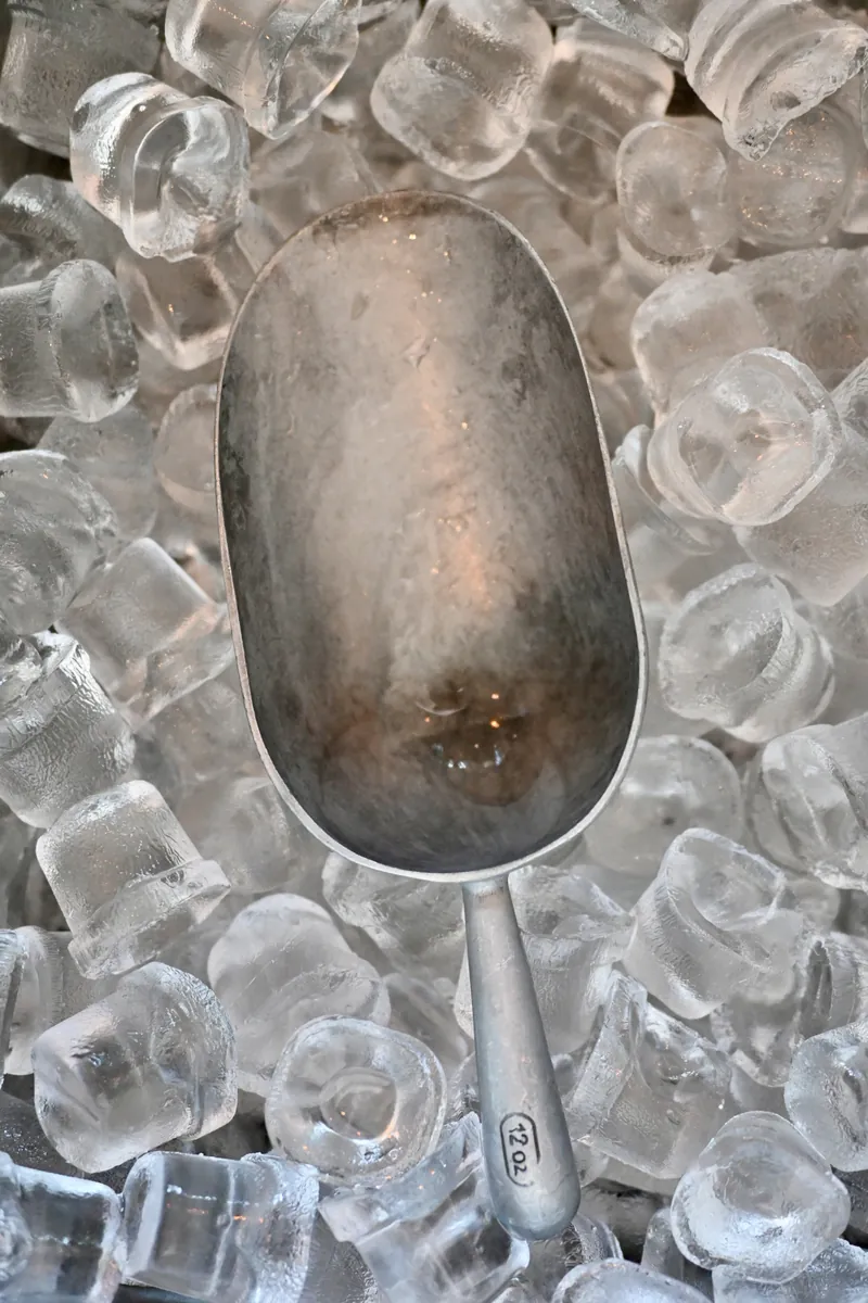 Isskopa i baren